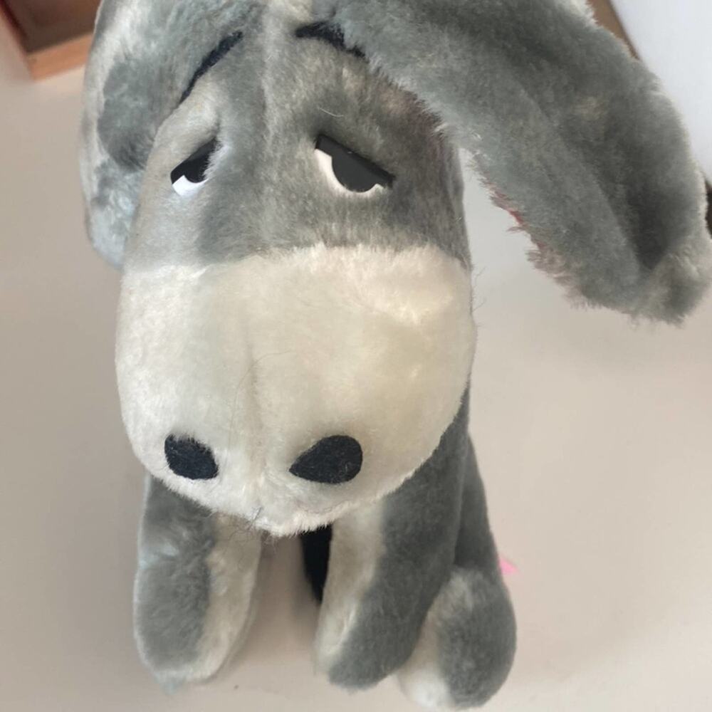 Disney Land Walt Disney World Winnie the Pooh  Eeyore Grey Donkey Plush
